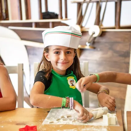 Gattarella Family Puglia - Self Catering In The Pinewood Hotel