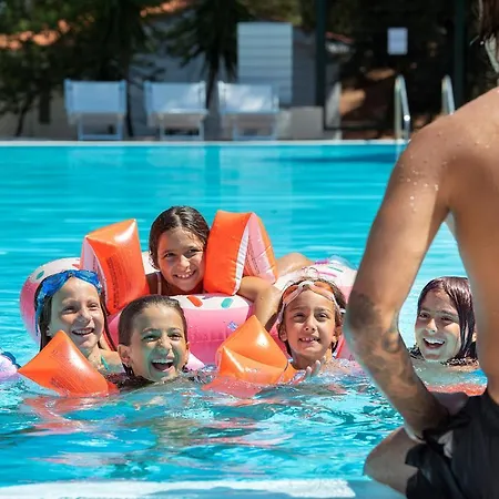 Gattarella Family Puglia - Self Catering In The Pinewood 4*