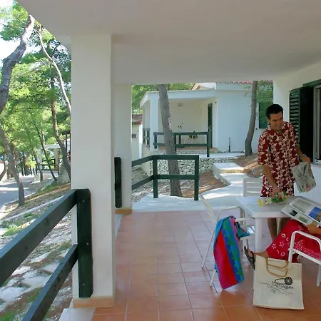 Gattarella Family Puglia - Self Catering In The Pinewood Hotel Vieste