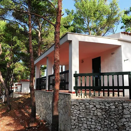 Hotel Gattarella Family Puglia - Self Catering In The Pinewood 4*