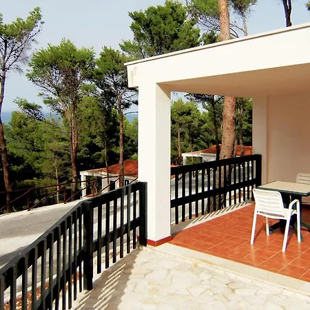Gattarella Family Puglia - Self Catering In The Pinewood Hotel